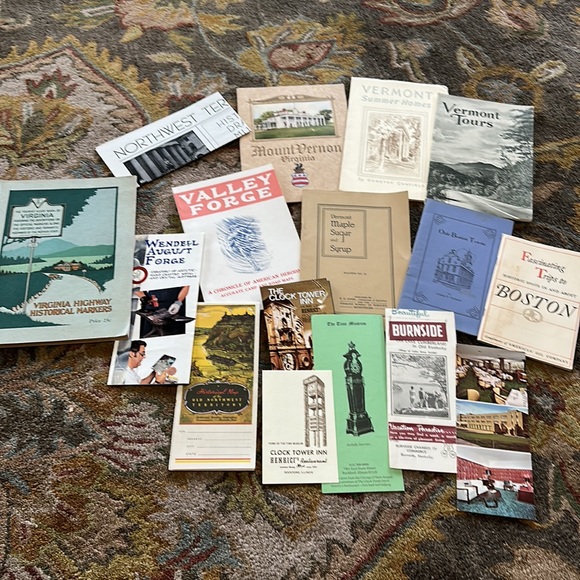 Vintage ephemera-travel books/brochures East - Picture 7 of 12